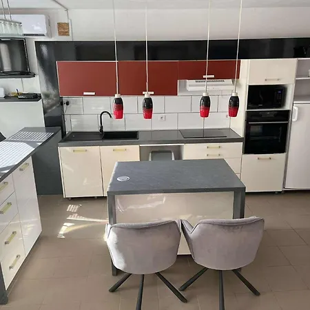 Mecsek Apartament Beci